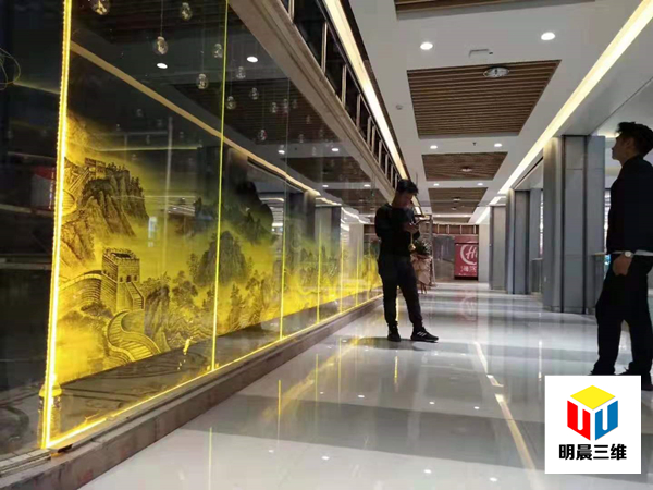 激光內雕玻璃：為展覽展示勾勒夢幻綺境